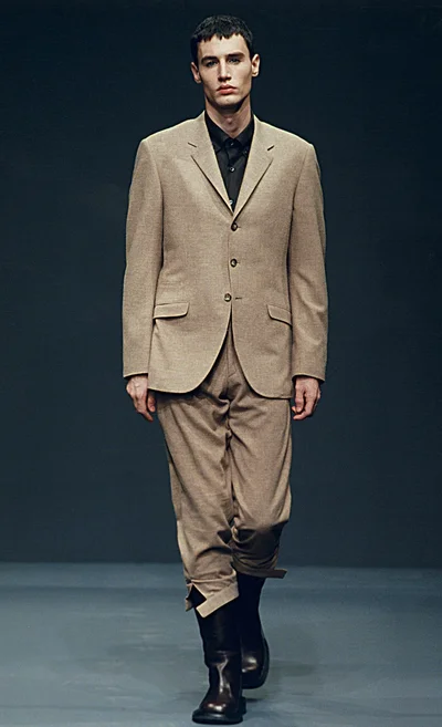 Look 12